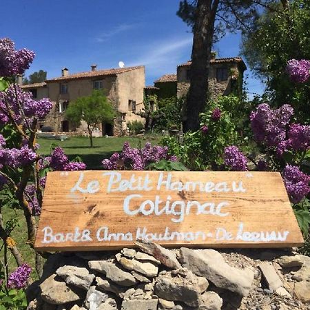 Domaine Le Petit Hameau Aparthotel Cotignac Exteriör bild