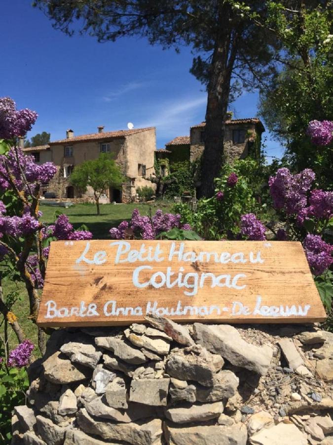 Domaine Le Petit Hameau Aparthotel Cotignac Exteriör bild