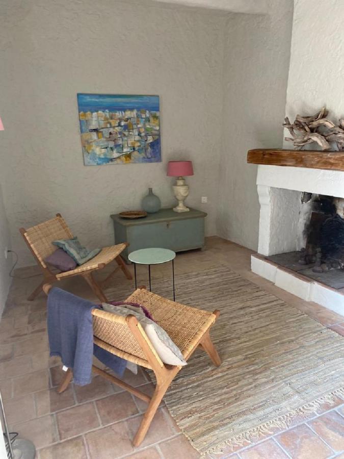 Domaine Le Petit Hameau Aparthotel Cotignac Exteriör bild